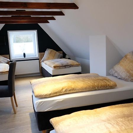 Schlafstuebchen Hotell Leer Eksteriør bilde